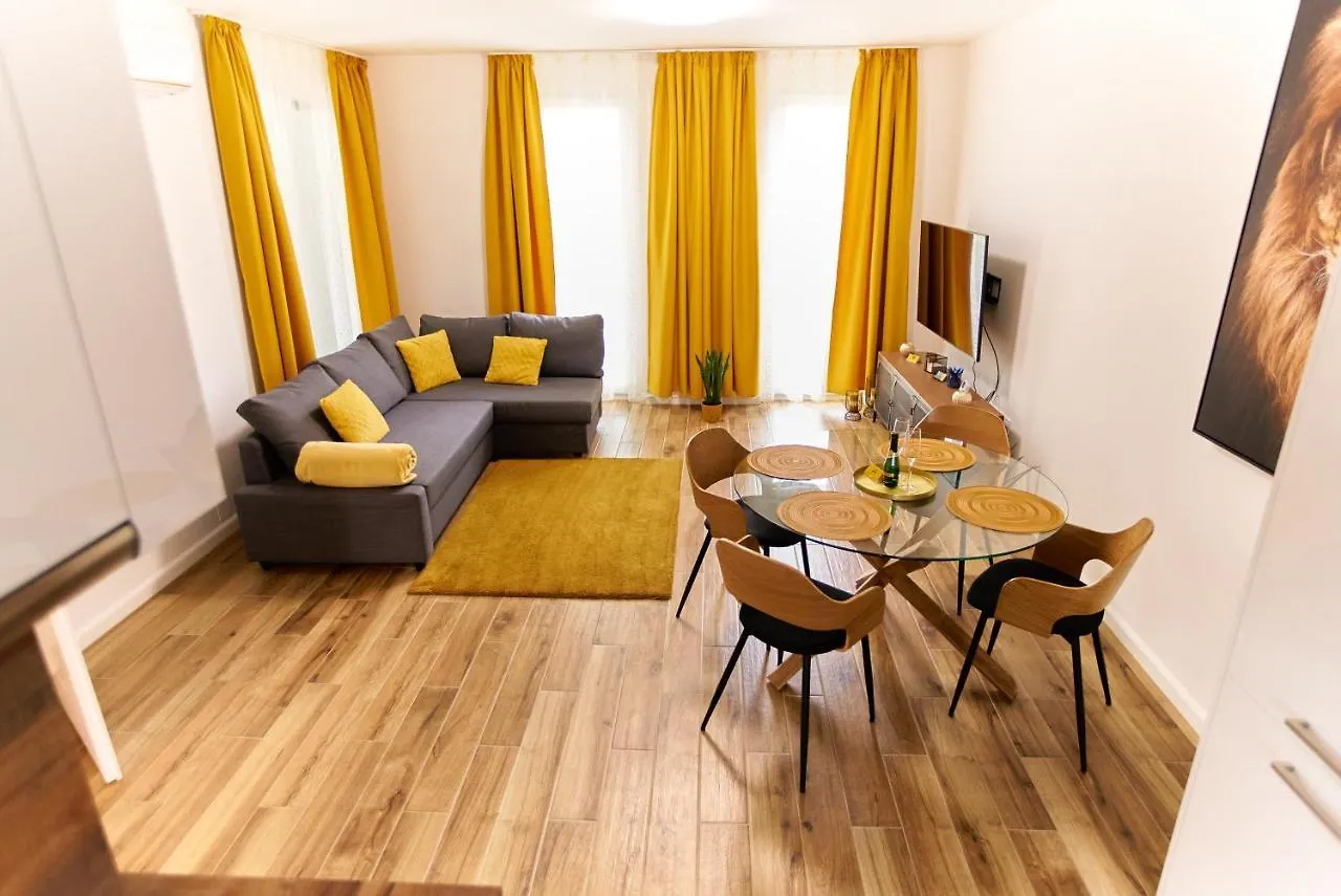 Starlight Bronze Szeged- Exclusive Apartman