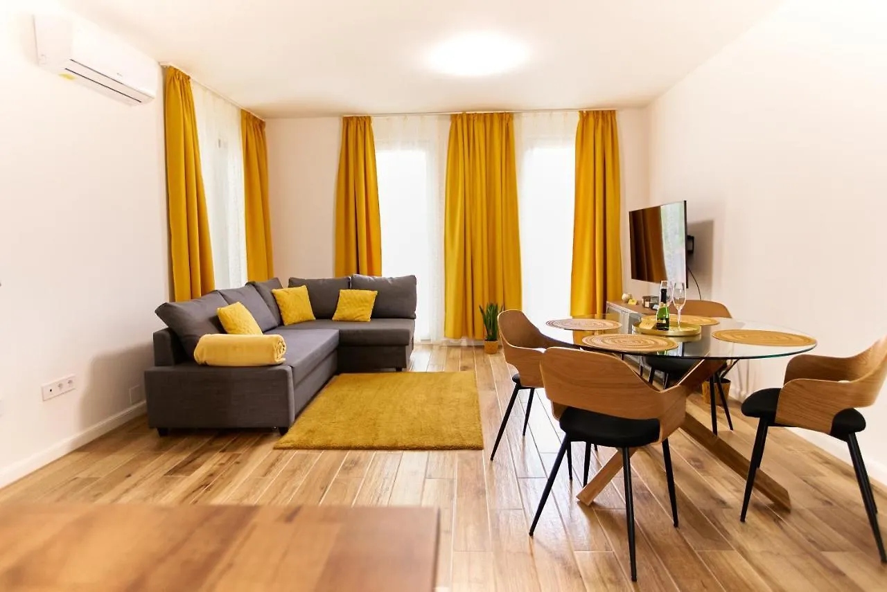 Starlight Bronze Szeged- Exclusive Apartman  Szeged