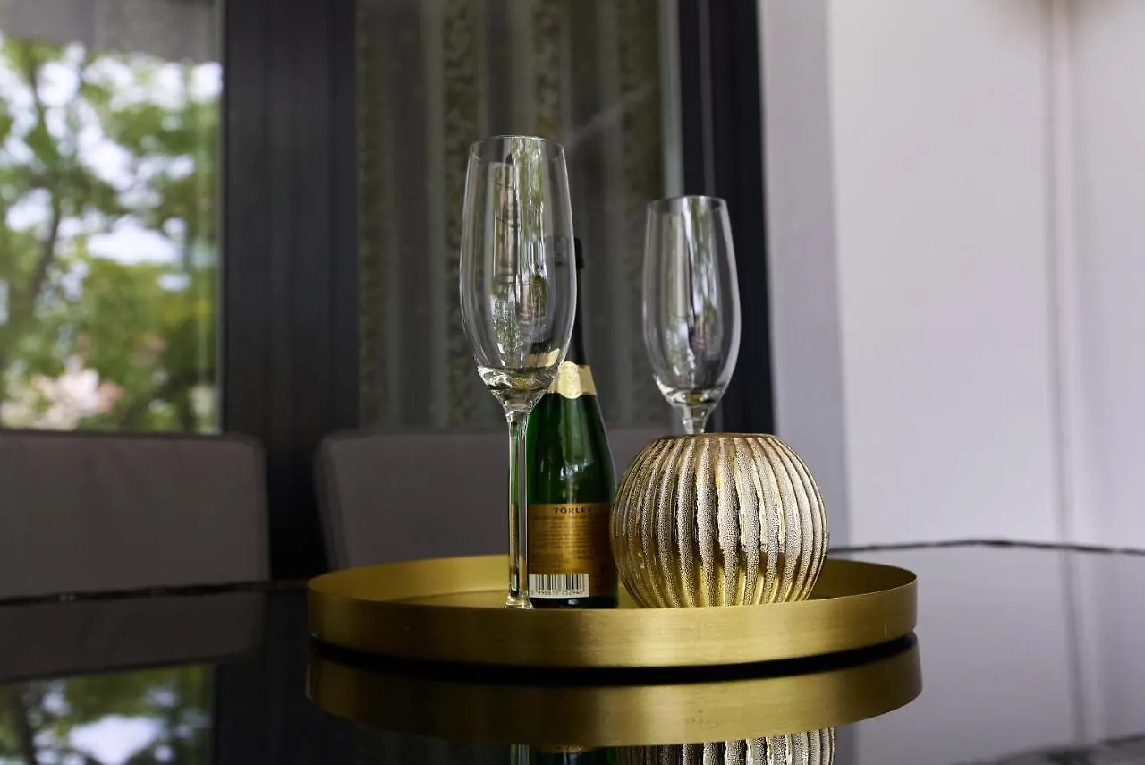 Starlight Bronze Szeged- Exclusive Apartman Magyarország